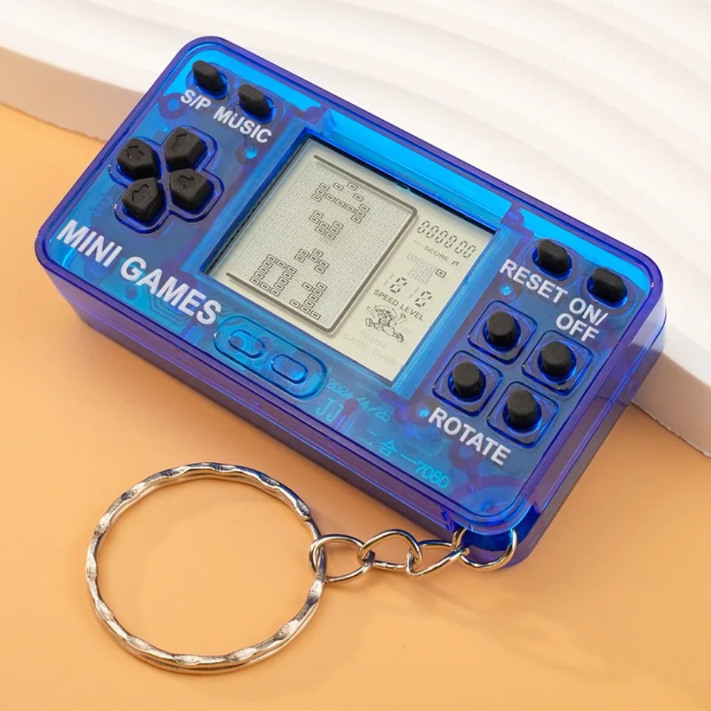 Mini Retro Handheld Game Conso - Gaming Console Keychain 评论和价格